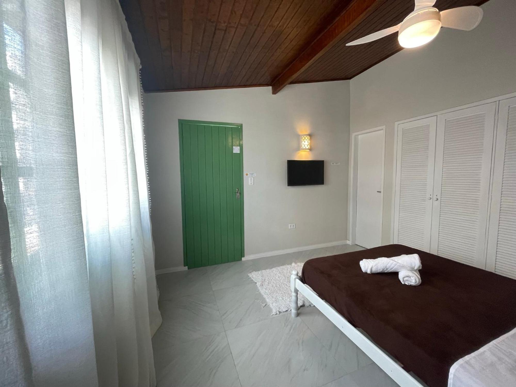 Ka'A Guest House Ubatuba Exteriör bild